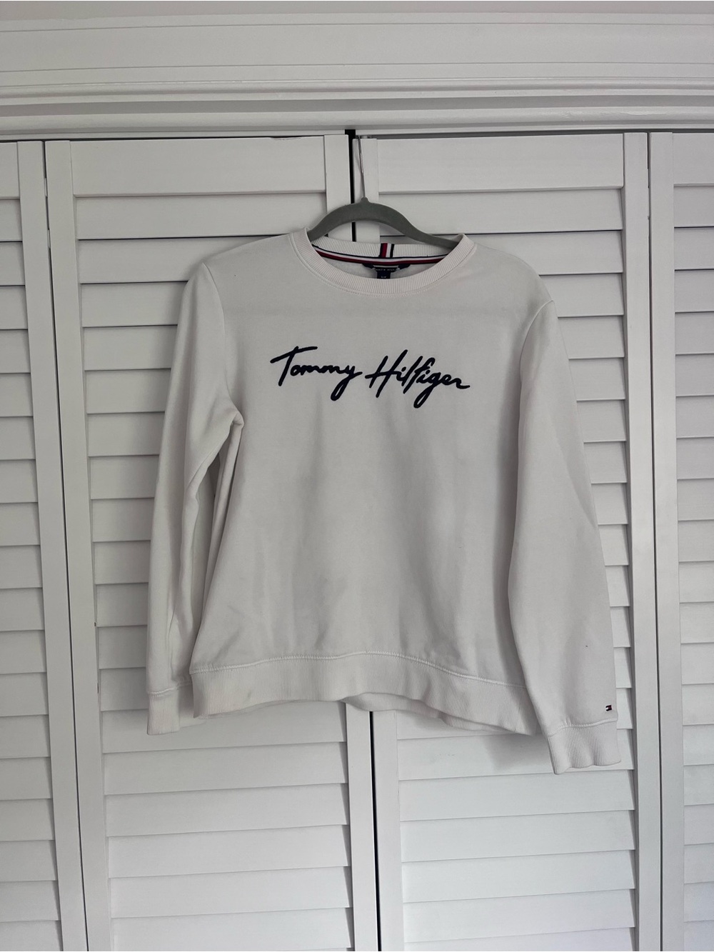 Tommy Hilfiger White Crewneck with Navy Script Logo